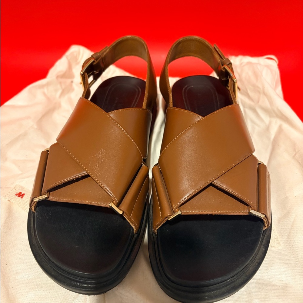 Marni Fussbett Leather Sandals Brown EU 37.5 Minimal Luxury